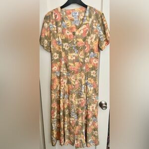 Floral dress DJI